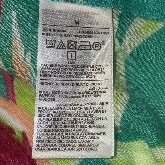 Old Navy 3-piece Swimsuit Rashguard Bikini sarong wrap floral print M NWT - Picture 5 of 6